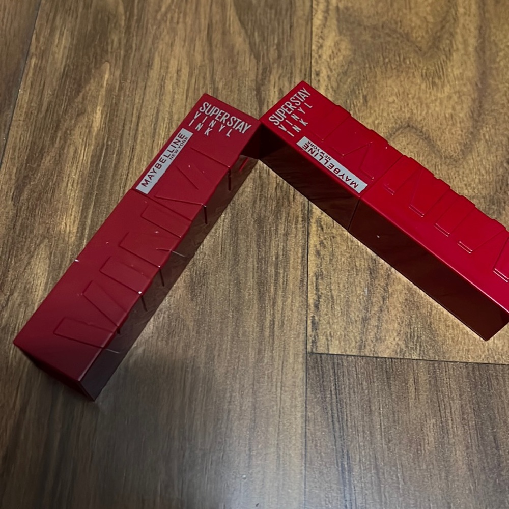 Maybelline super stay vinyl ink lipstick